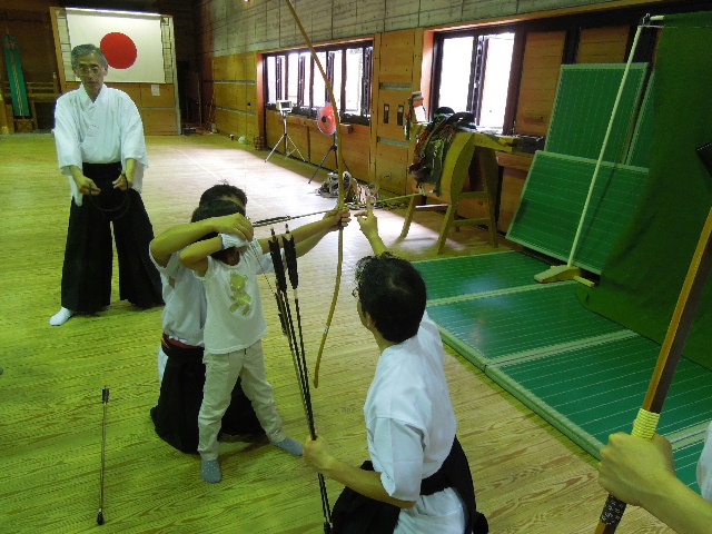 写真 小笠原流 歩射.jpg