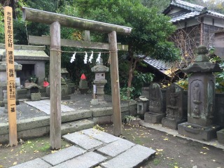 写真150227fri 五所神社境内の石上神社.jpg